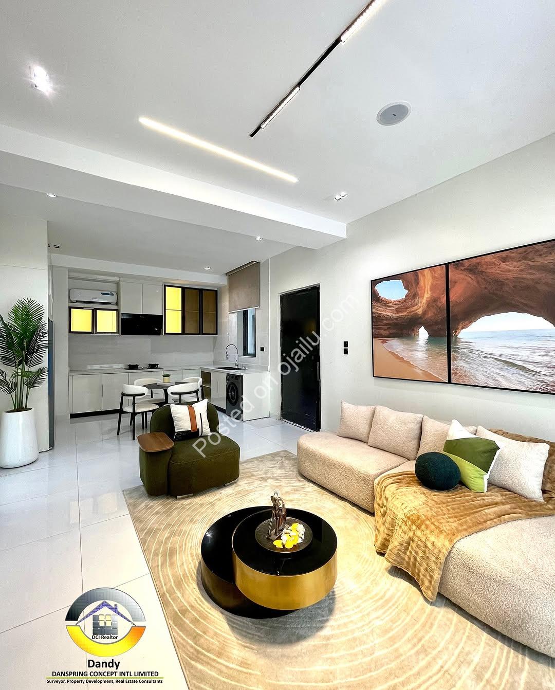 Lekki’s Finest: 2-Bedroom Haven with Pool & Gym