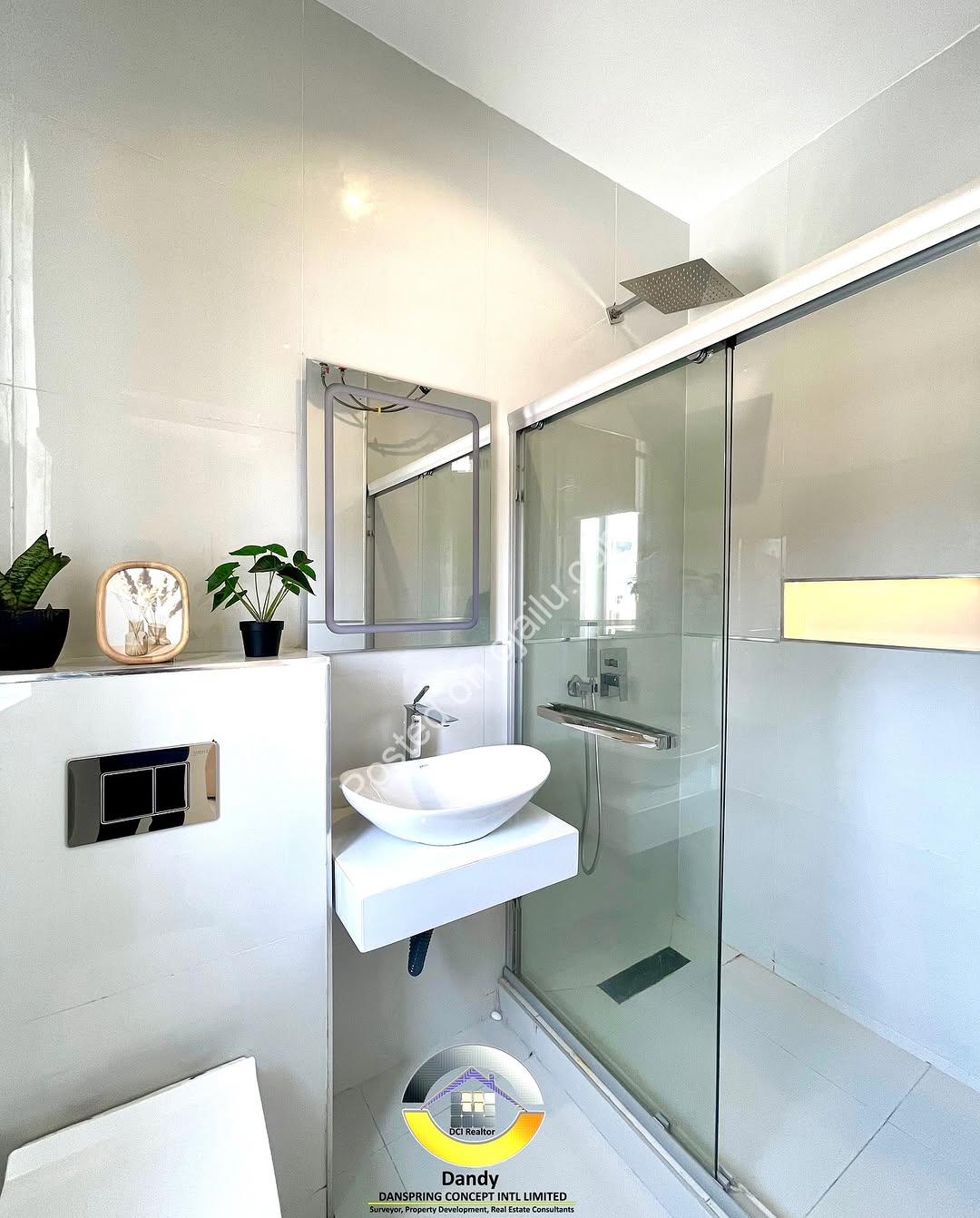 Lekki’s Finest: 2-Bedroom Haven with Pool & Gym