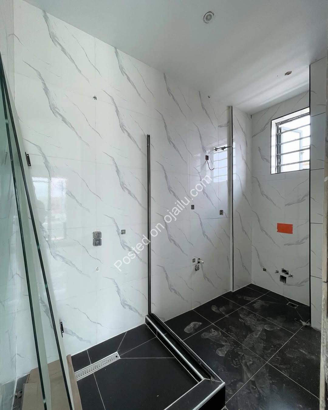 Lekki’s Finest: 2&3 Bed Ensuite Homes with Pool