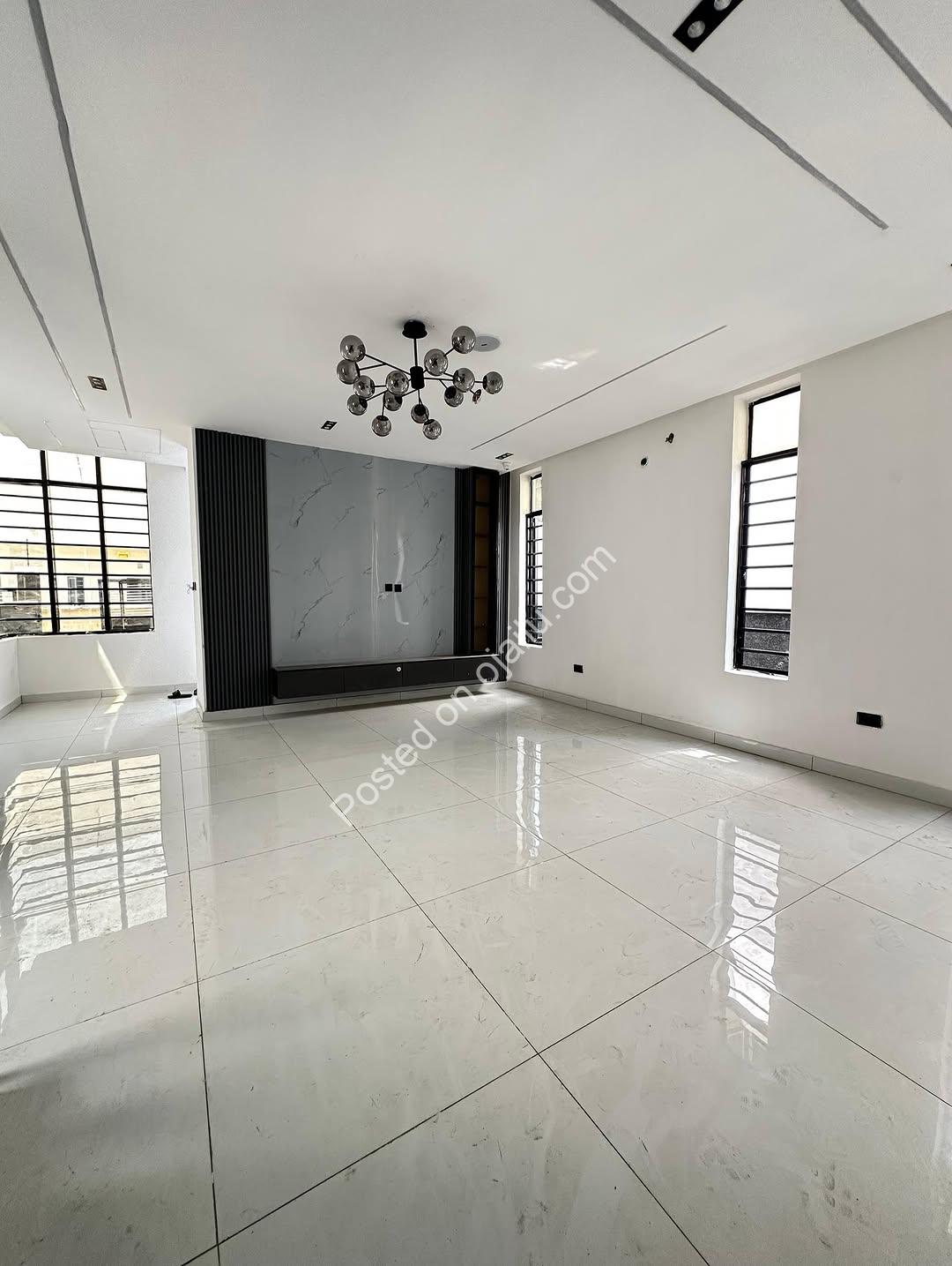Lekki’s Ultimate 4-Bedroom Smart Home Oasis