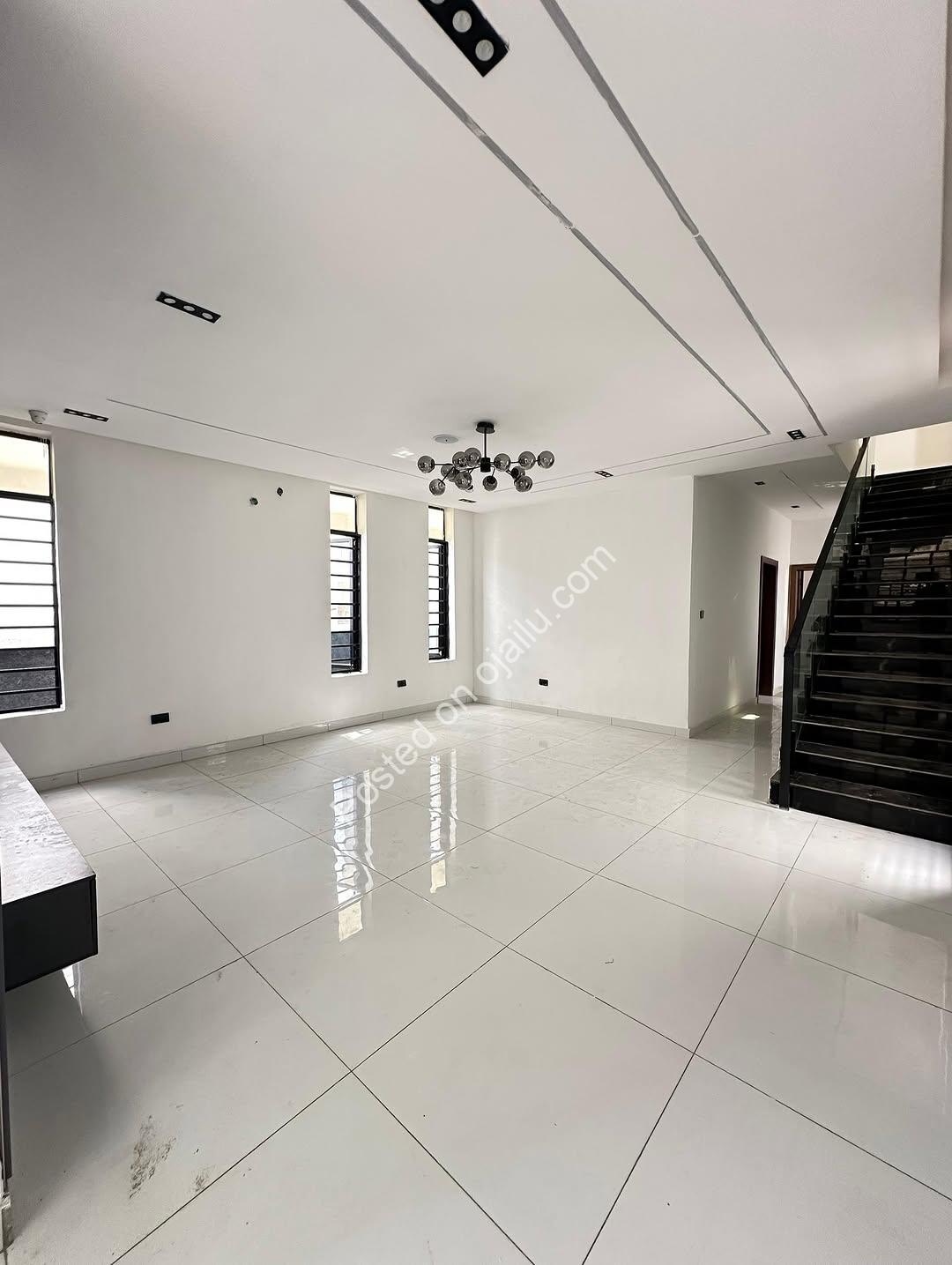 Lekki’s Ultimate 4-Bedroom Smart Home Oasis