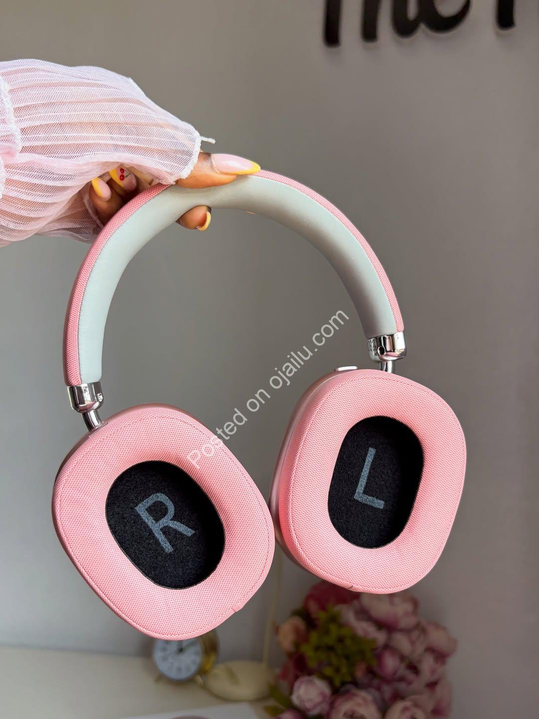 Premium Pink & Black Headphones – Immerse in Sound