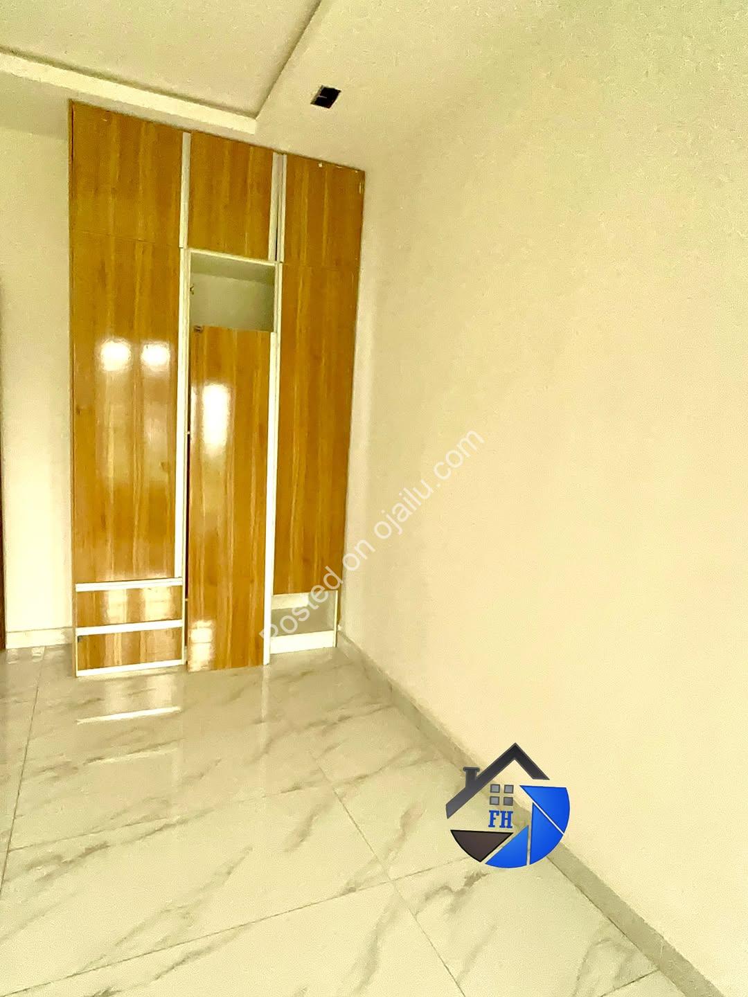 Elegant 5-Bedroom Duplex with Pool & 8-Car Parking in Ajah