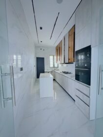 3875925969899148937_img_3