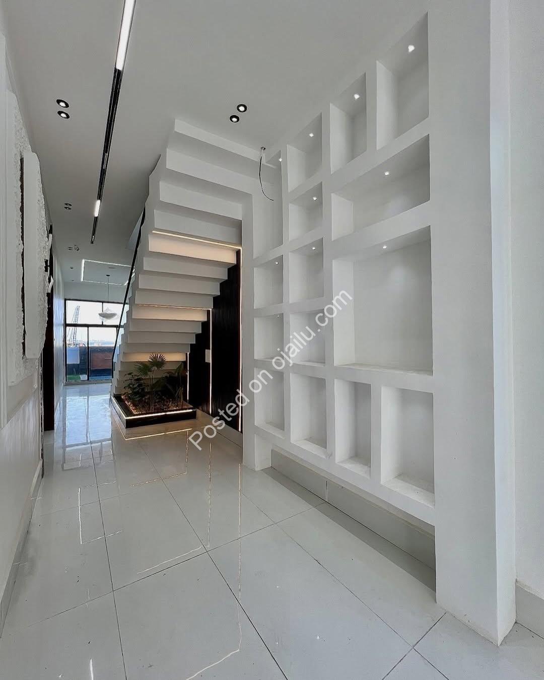 Own Your Dream: 5BR Haven with Pool & BQ