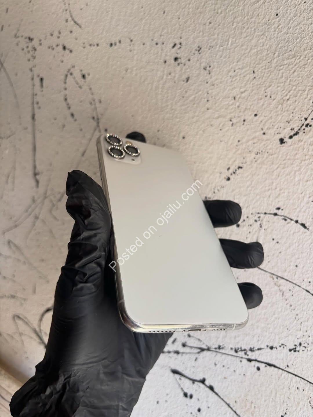 iPhone 12 Pro Max: 128GB, Fresh Screen & Camera, 100% Battery