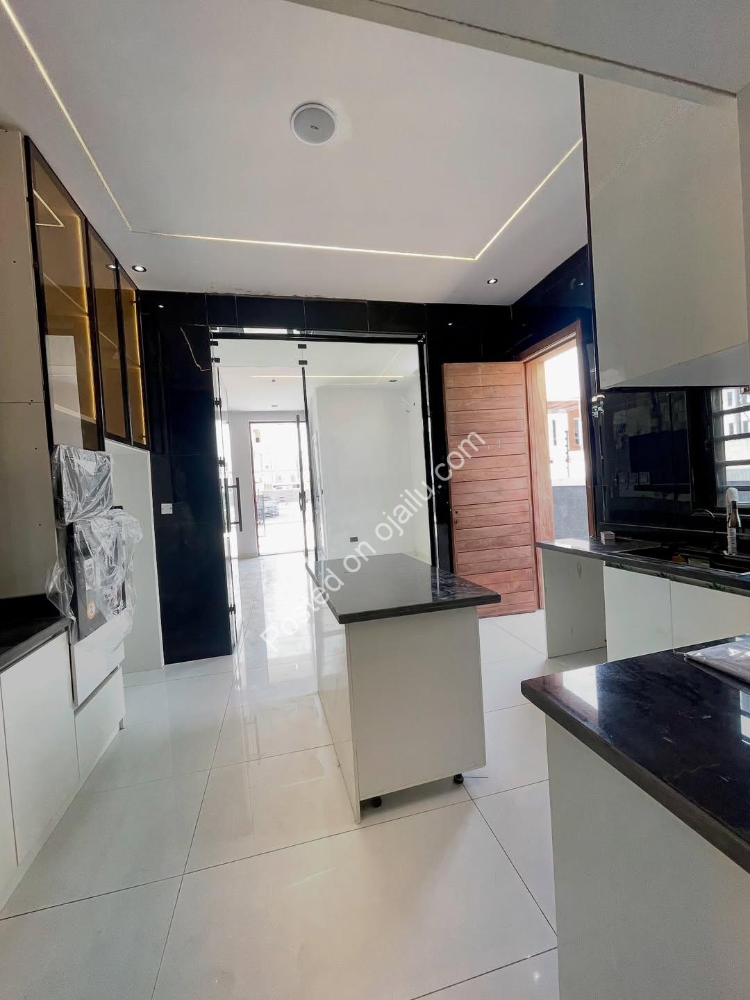 Lekki’s New 4-Bedroom Haven with BQ & Lush Gardens