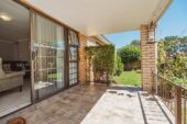 Family Haven: Spacious 2-Bed with Garden & Fireplace