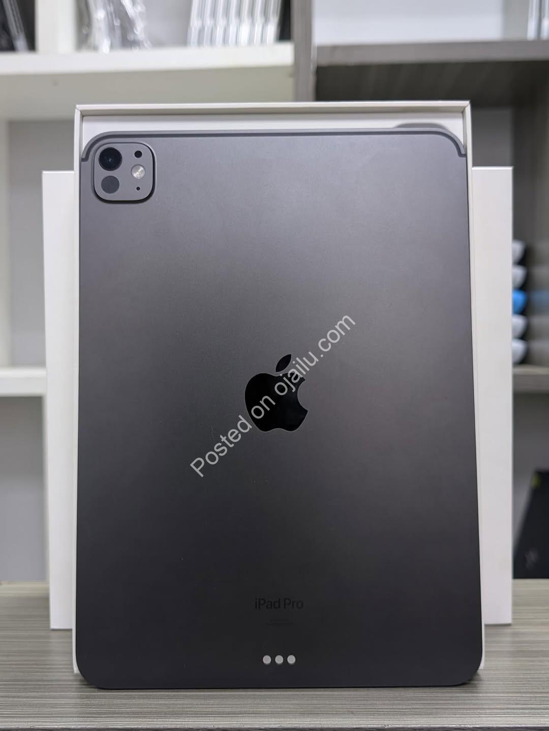 Unleash Power: iPad Pro 2024 M4, 512GB, Lightning-Fast