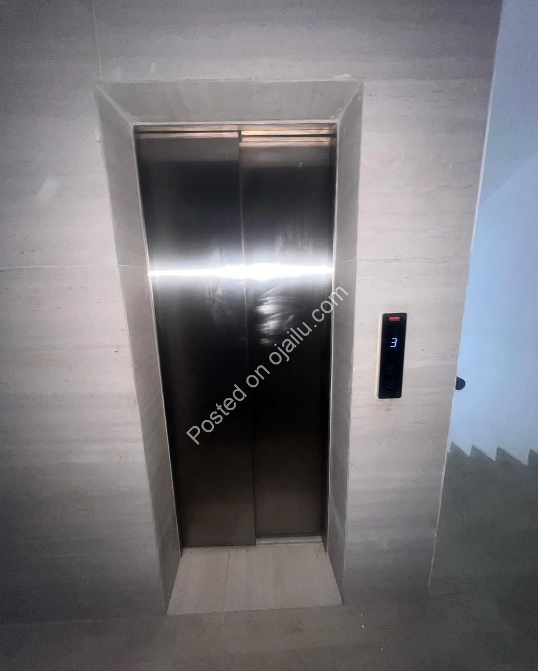 Lekki’s Finest: 2-Bed Ensuite Haven for Sale