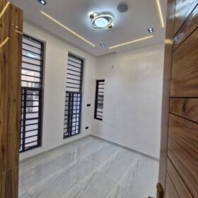 3877153246679606918_img_1