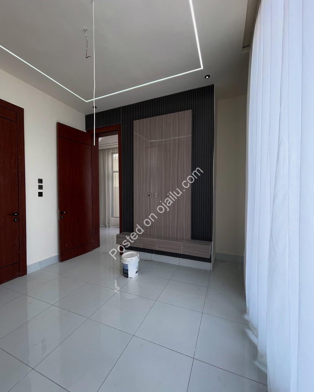 Orchid Lekki: 5-Bed Duplex with Pool & Luxury Finishes