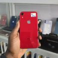 Stunning iPhone XR 256GB in Red – 86% Battery, Free Gifts!