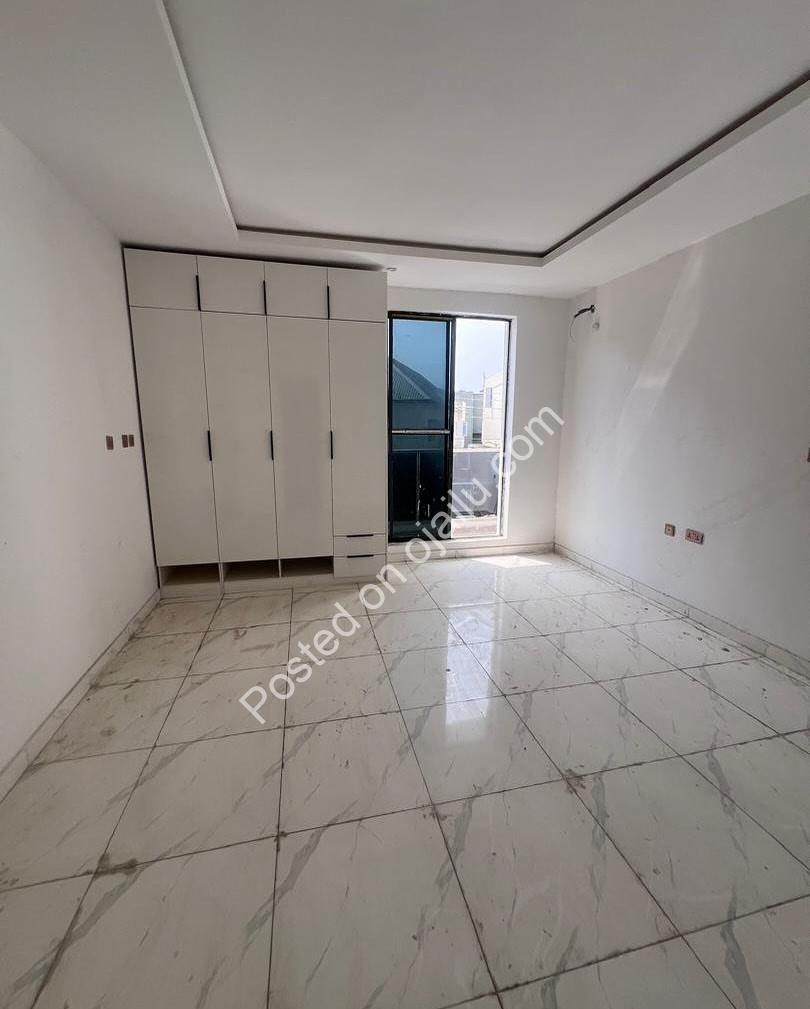Ikate Gem: 2-Bed Ensuite Haven for N150M