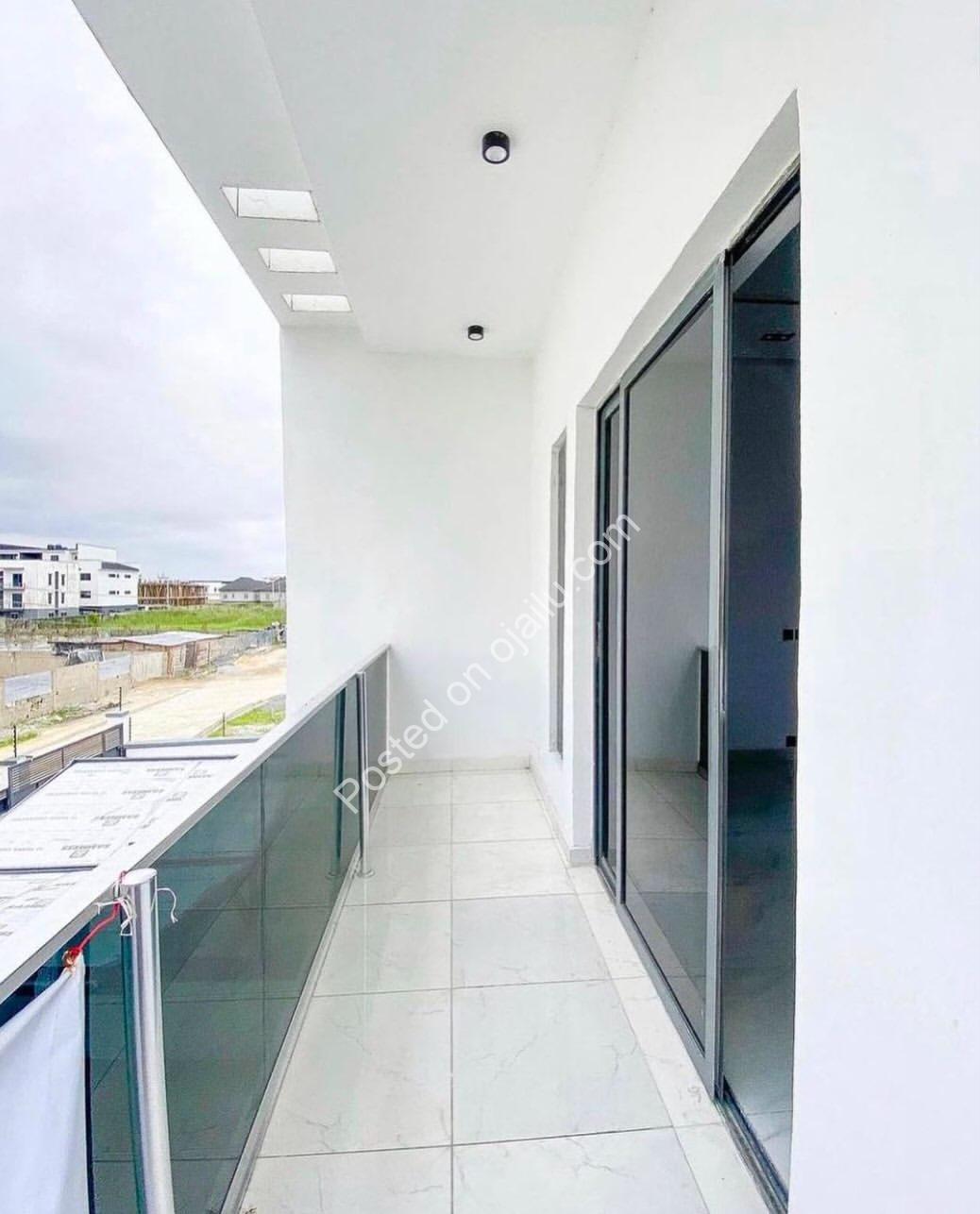 Seaside Sanctuary: 4-Bedroom Contemporary Duplex in Ikate