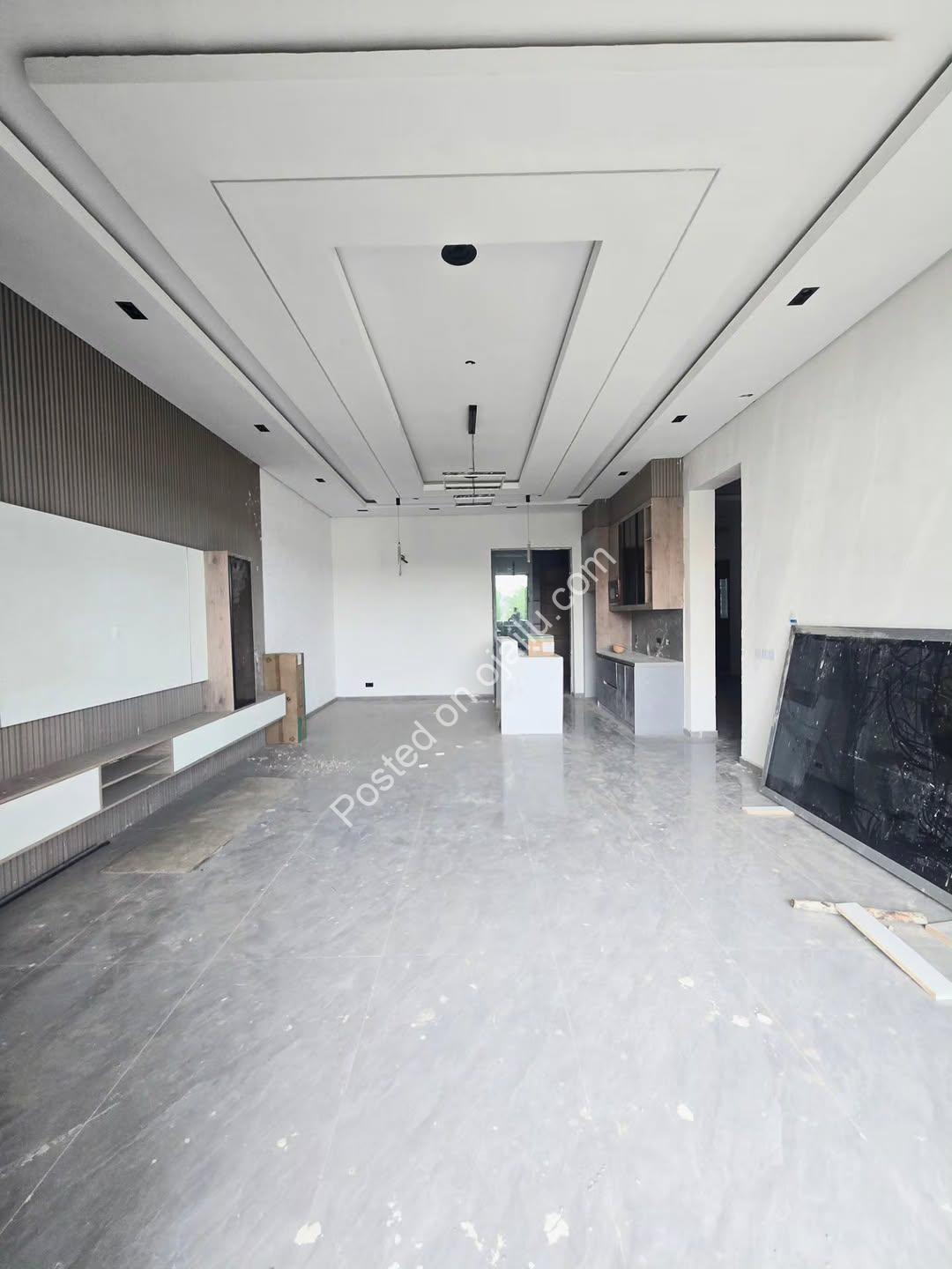 Elevator 3-Bed Ensuite with Pool & Gym in Prime Ikeja