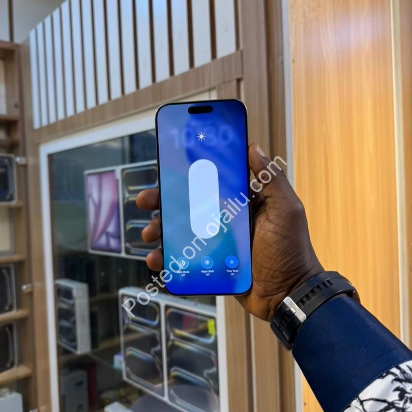 iPhone 16 Pro Max 256GB | ESIM Ready | 89% Battery | 14-Day Warranty