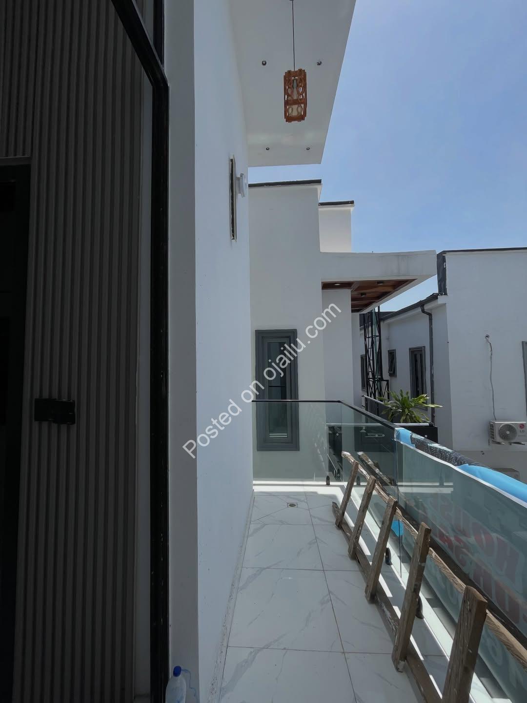 Live Your Dream in Lekki’s Ultimate 5-Bedroom Duplex