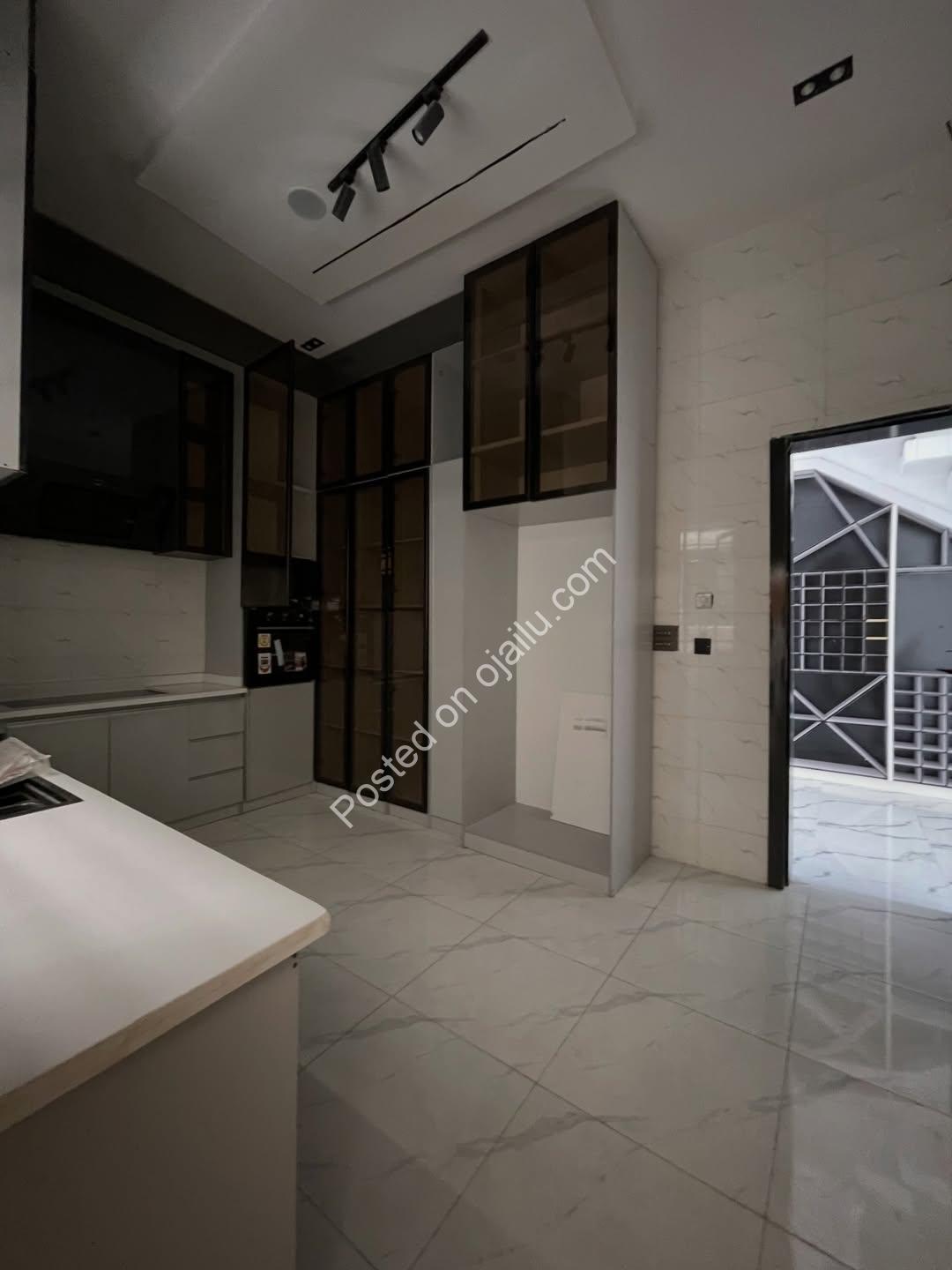 Live Your Dream in Lekki’s Ultimate 5-Bedroom Duplex