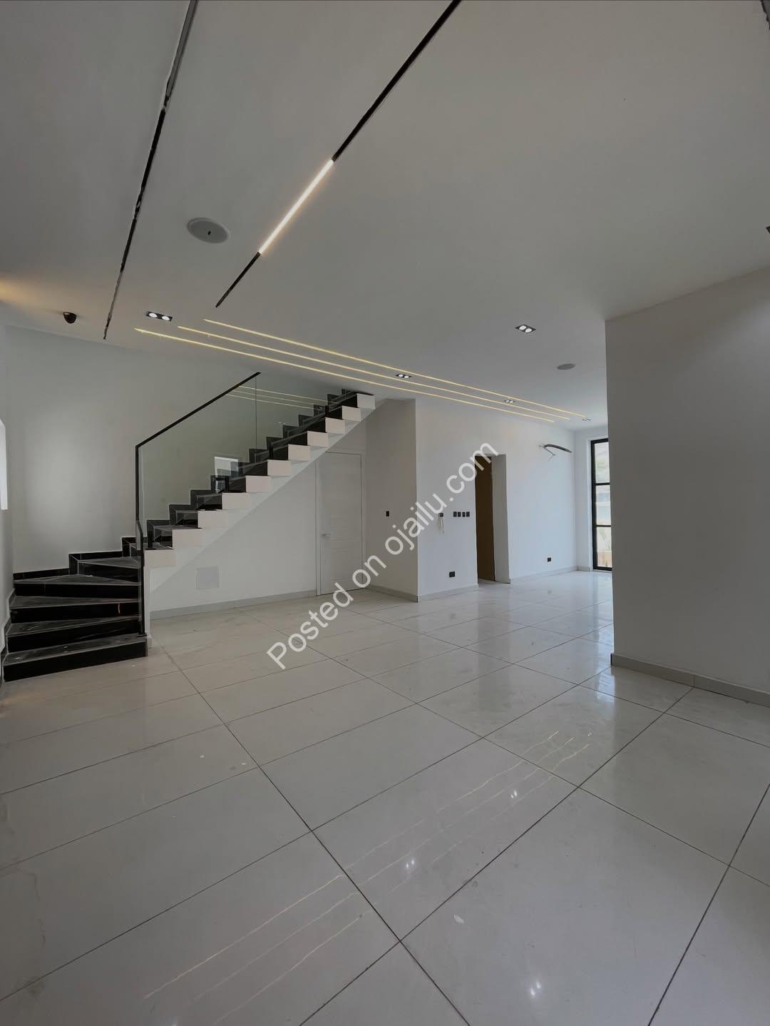 Own Your Lekki Masterpiece | 4-5 Beds | Orchid