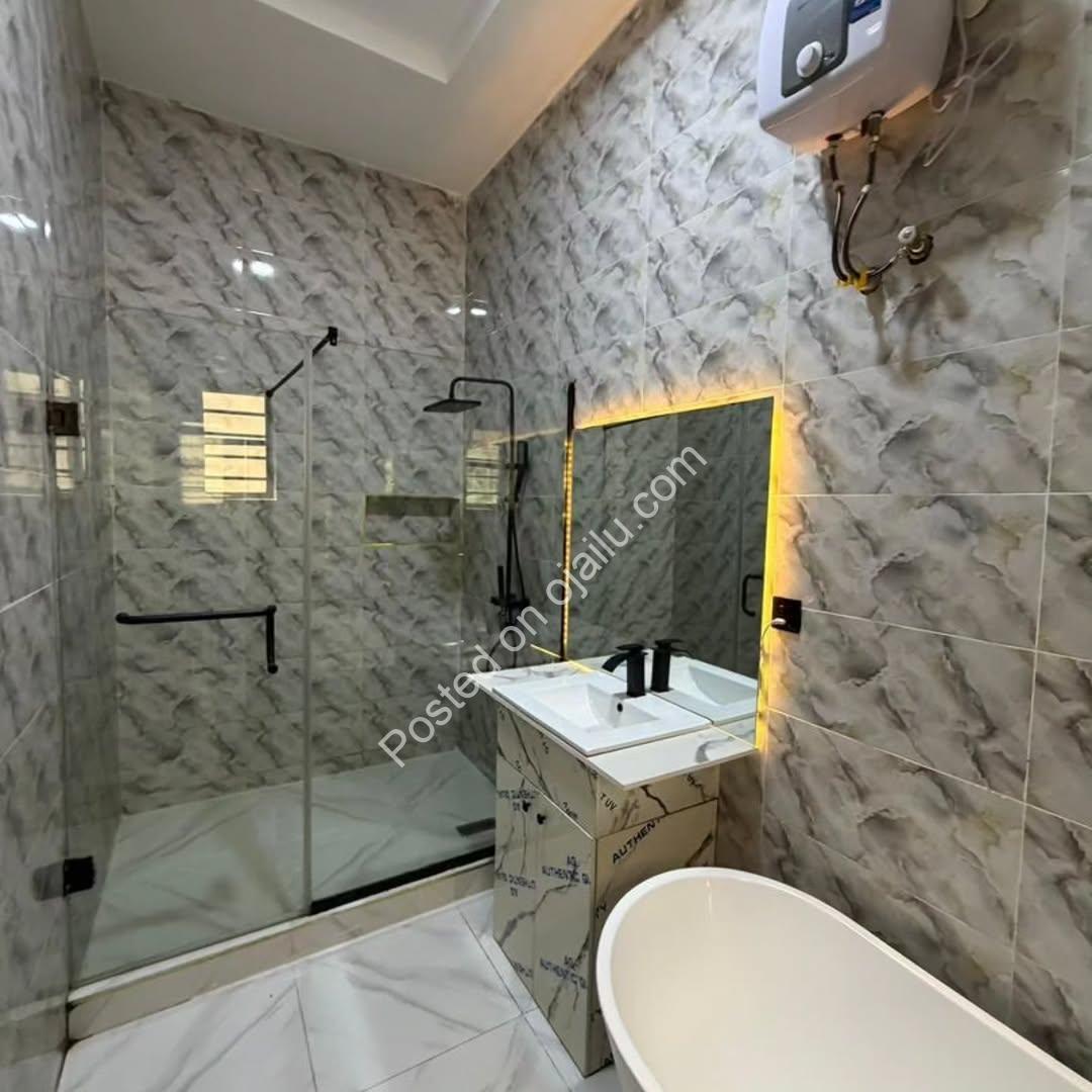 Lekki’s Finest: 4-Bed Duplex in Orchid