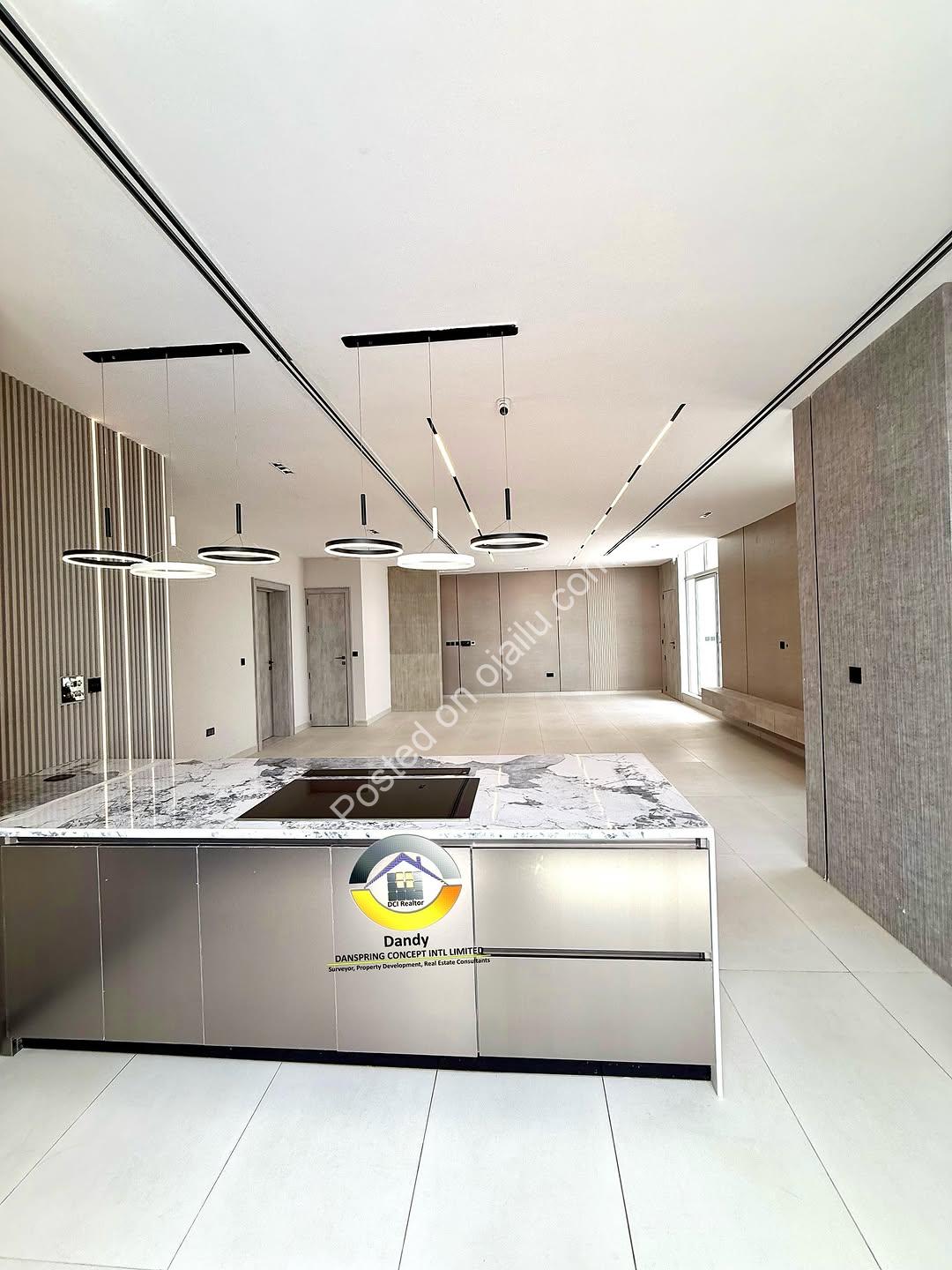 Lekki’s Ultimate 400SQM Smart Penthouse Oasis