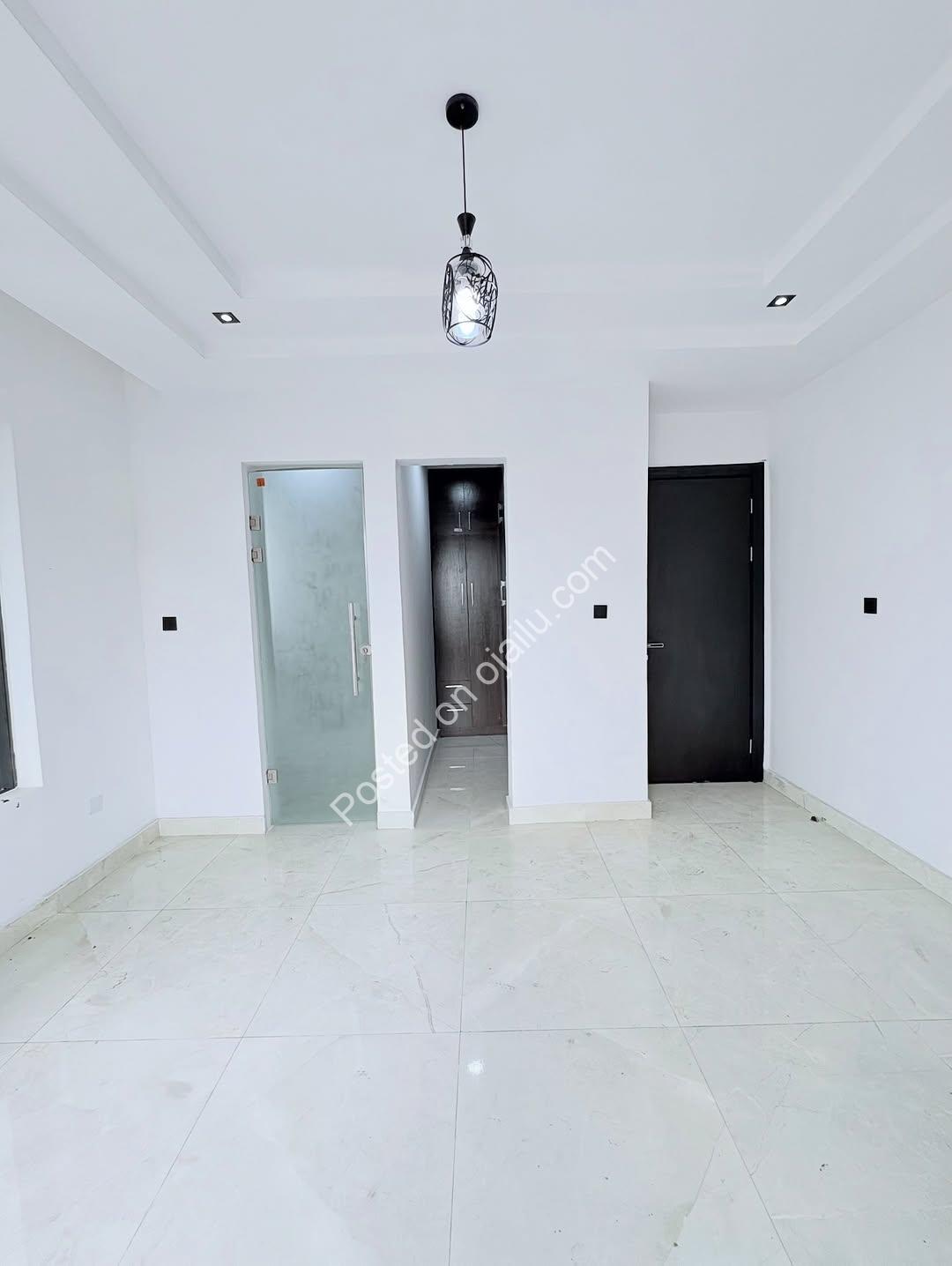 Ultimate 6-Bedroom Estate with Cinema & Pool in Ajah