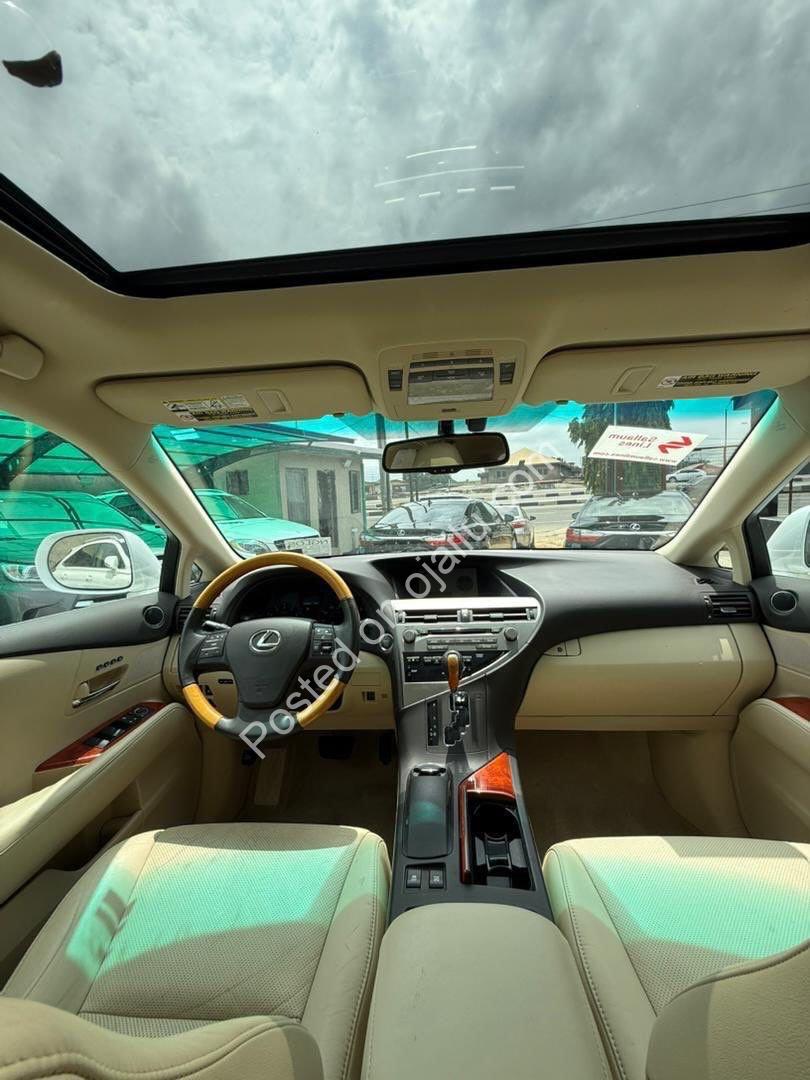 Drive Premium for Less: 2011 Lexus RX350, Full Options, ₦22M