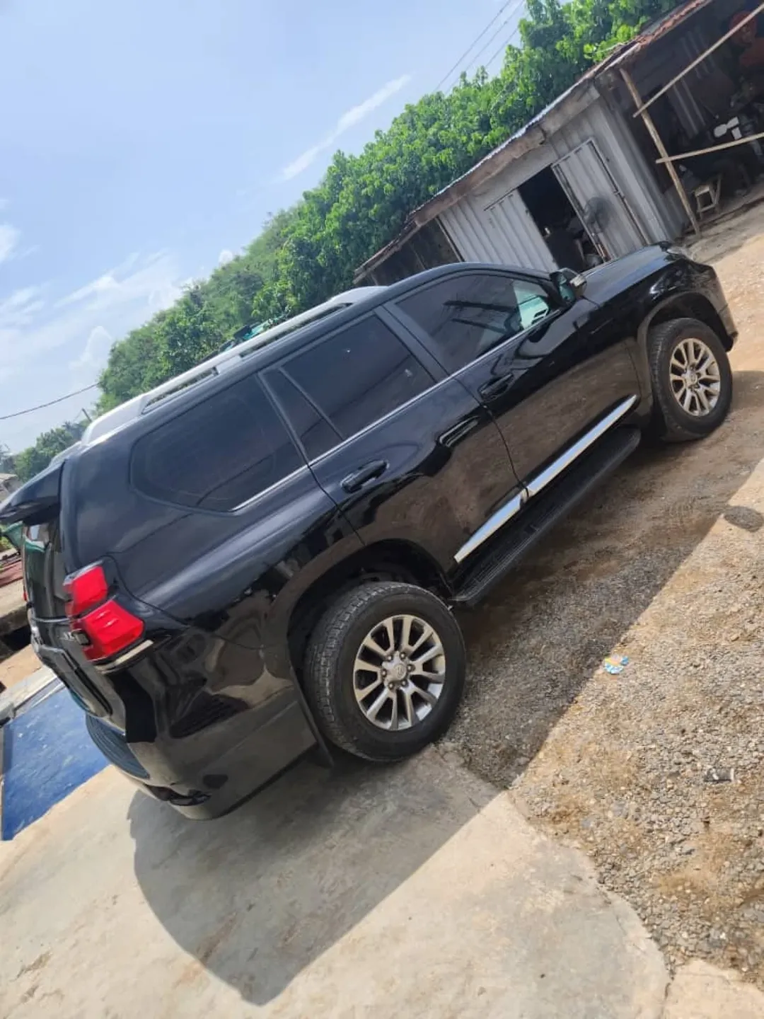 PRADO V6: 2020 – Like New, 75M Only!!!