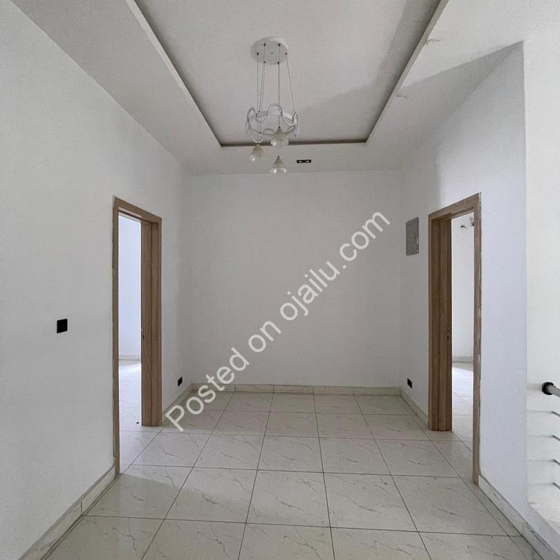 Exquisite 4-Bedroom Duplex in Prime Lekki