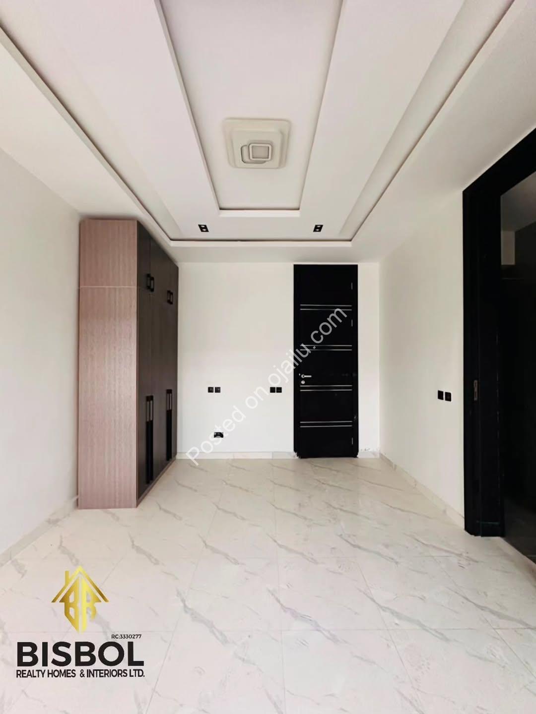 Move-In Ready 5BR Dream Home in Lekki