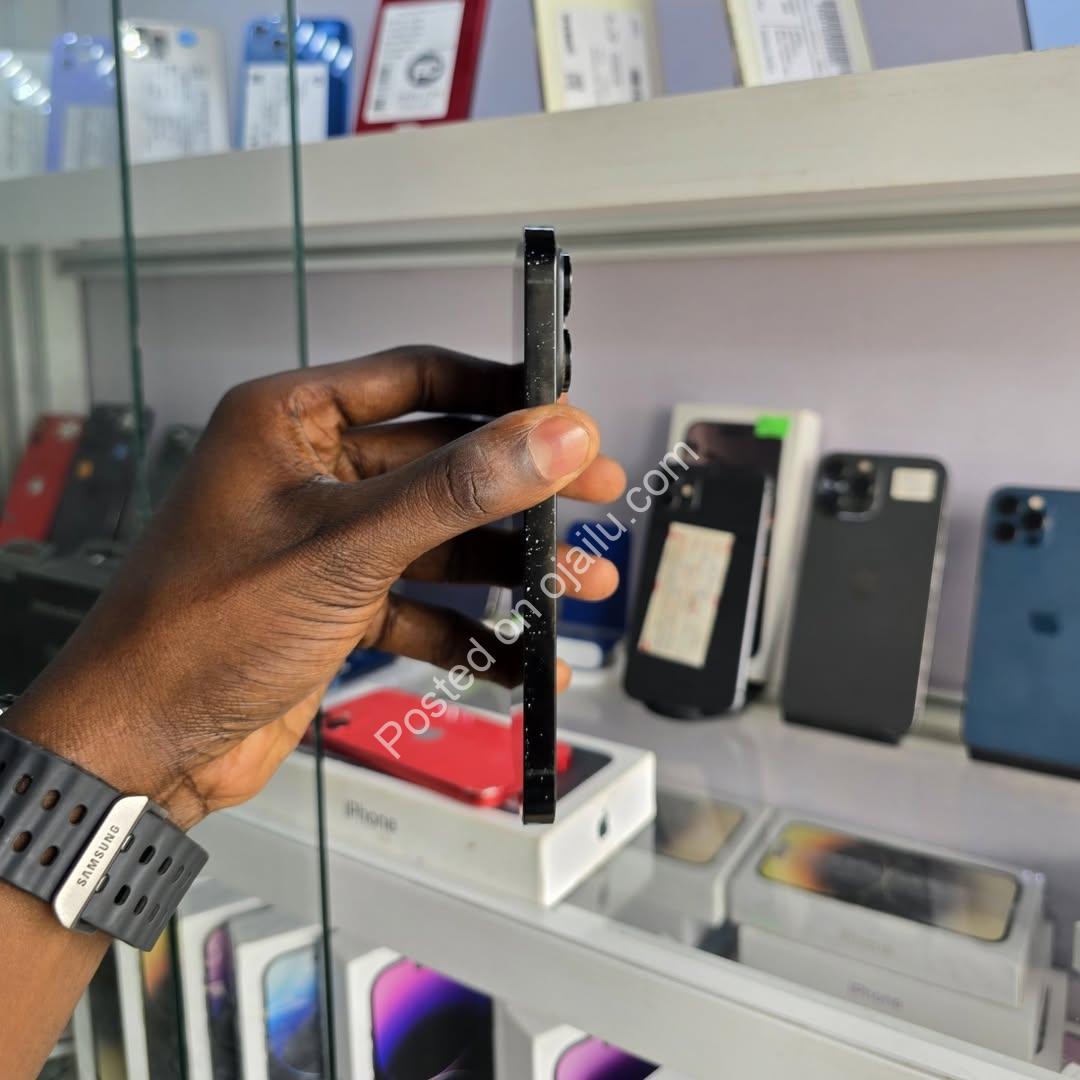 Unlock Premium Power: iPhone 14 Pro 128GB, 88% Battery & Freebies!