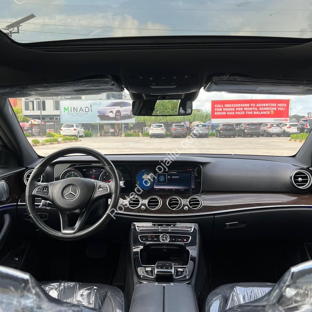 Executive Luxury: 2016 E300 w/ Massage Seats & 360° Cam
