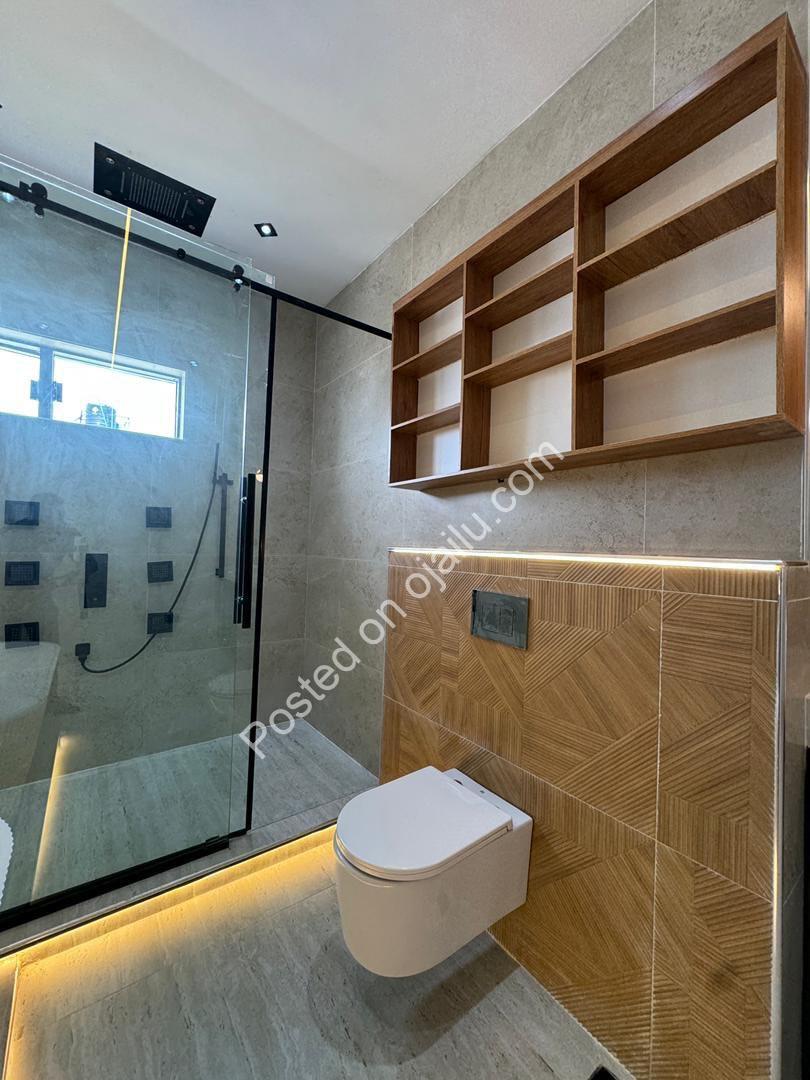 Ikate’s Ultimate 5-Bed Estate: Pool, Elevator & Total Luxury