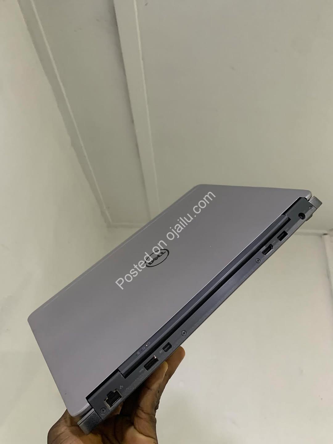 Unleash Power: Dell Latitude 7440 with i5 & Backlit Keyboard