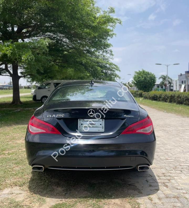 8M Mercedes CLA250 4MATIC – Panoramic View Awaits