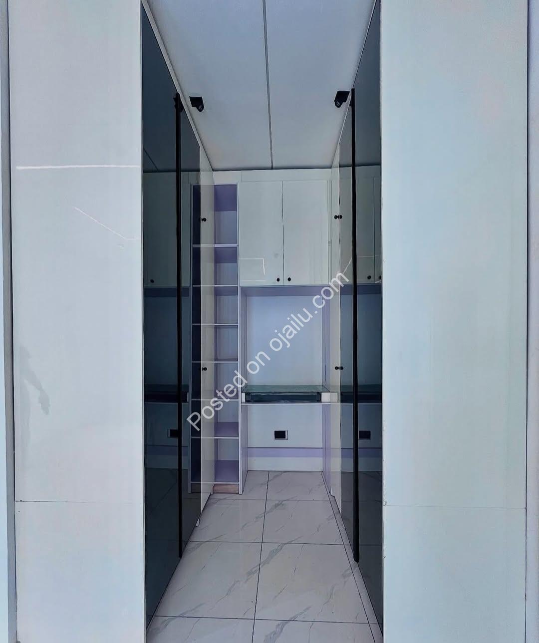 Chevron’s Finest: 5-Bedroom Haven with BQ