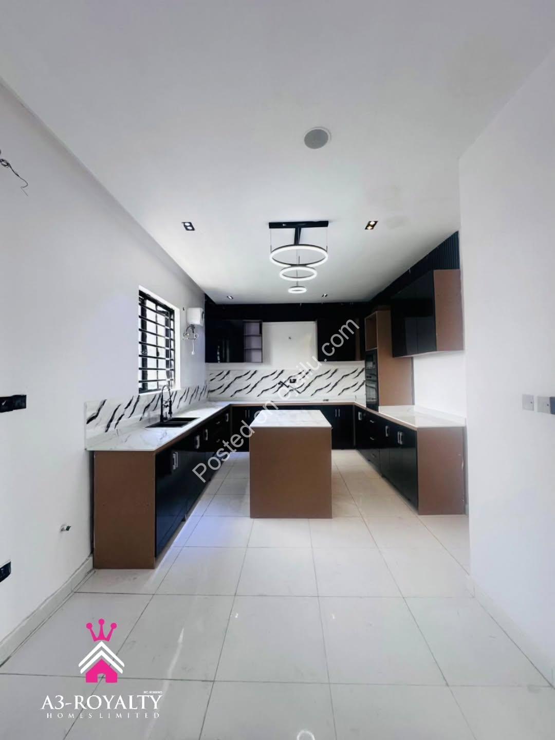 Move-In Ready 4-Bed Duplex in Gated Lekki Estate
