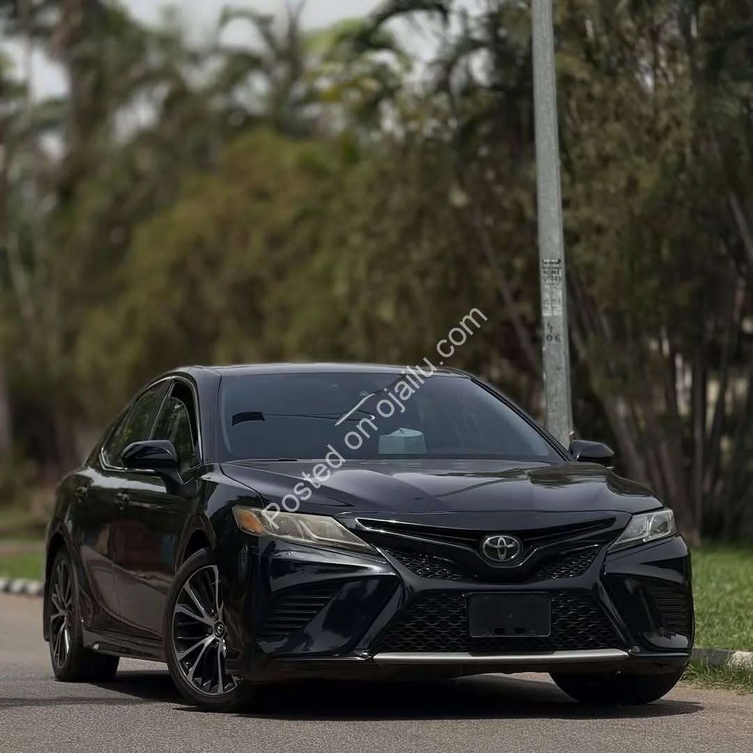Sporty Meets Practical: 2019 Camry SE Under ₦19M
