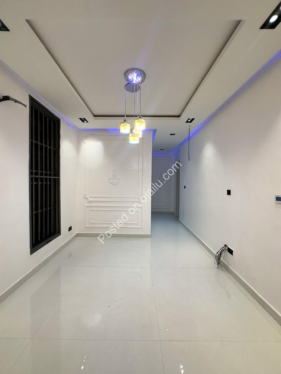 Exquisite 5-Bedroom Haven in Ajah’s Royal Garden Estate