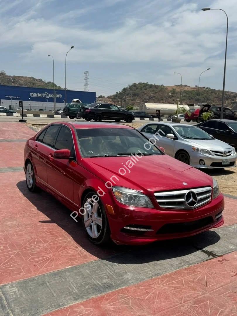 2011 Mercedes C300: Legendary Belgian Grade