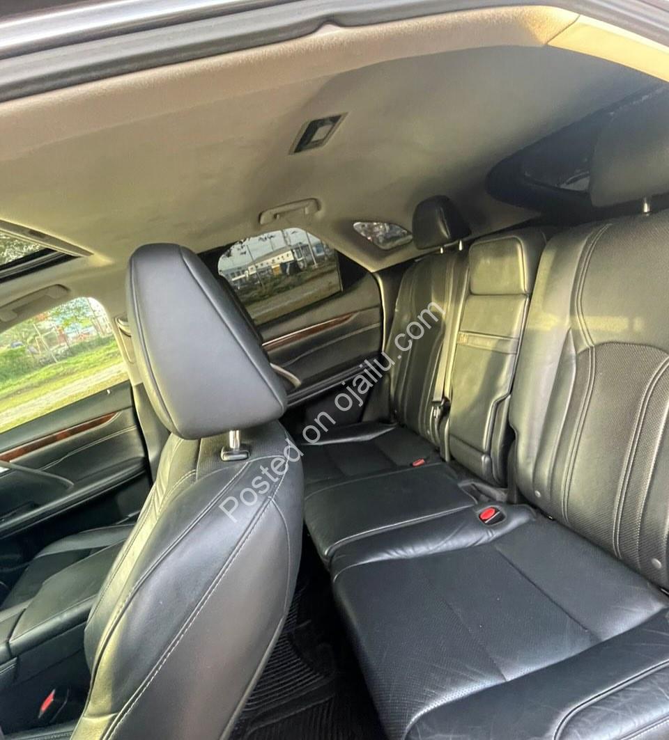 Luxury CLA250: Panoramic Roof & 4Matic