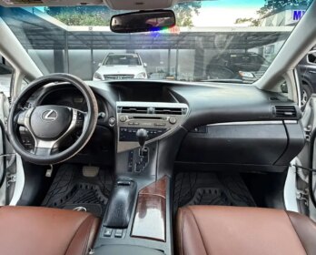 “2014 Lexus RX350: Full Option Luxury