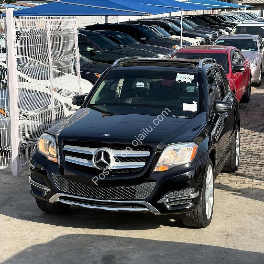 Luxury GLK350: Panoramic Roof, Black Leather, ₦21.8M