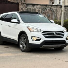 Luxury Panoramic SUV – Accident-Free & Keyless Start