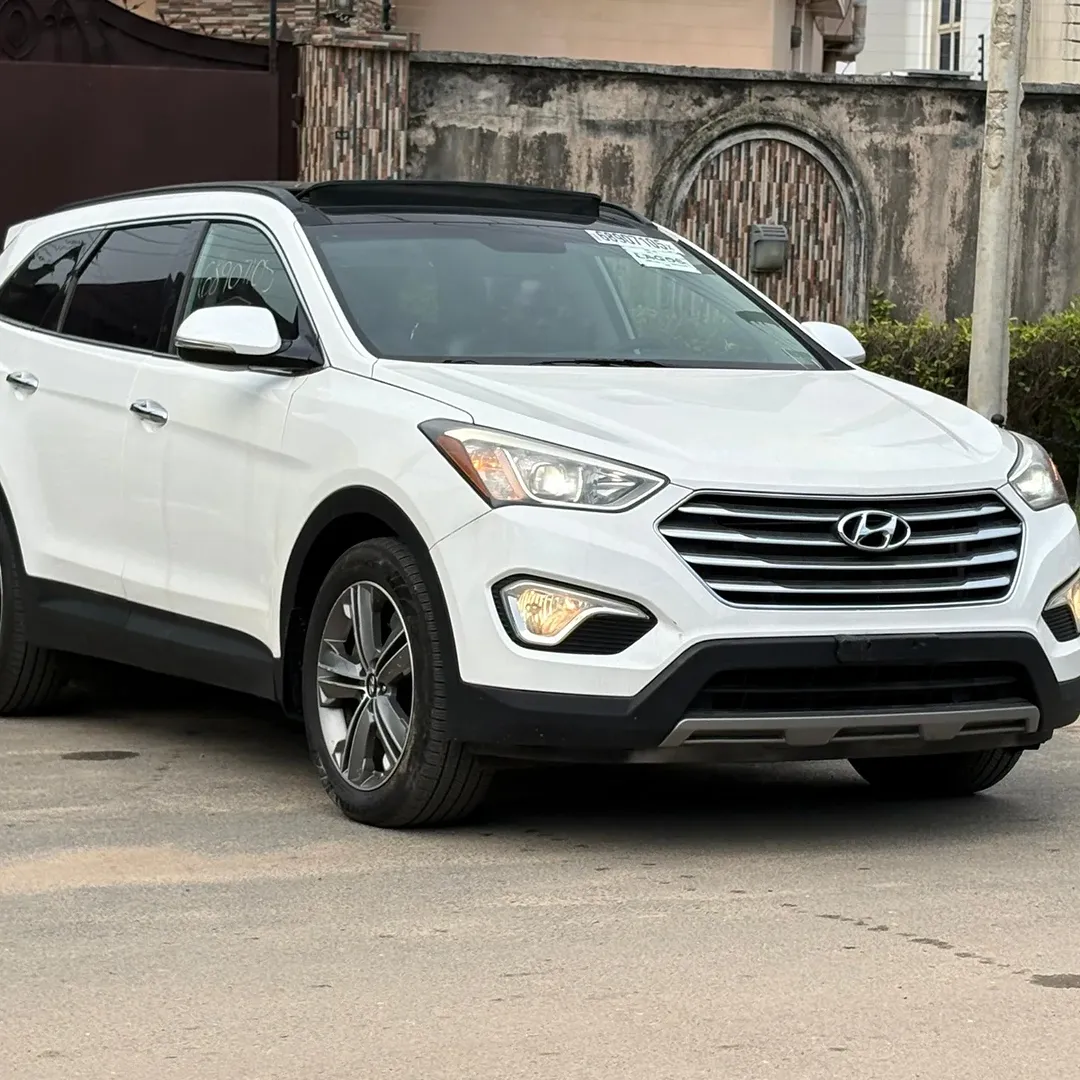 Luxury Panoramic SUV – Accident-Free & Keyless Start