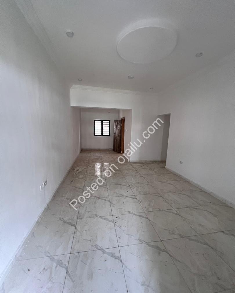 Lagos Luxury: 3-Bed En-Suite Haven in Ikate