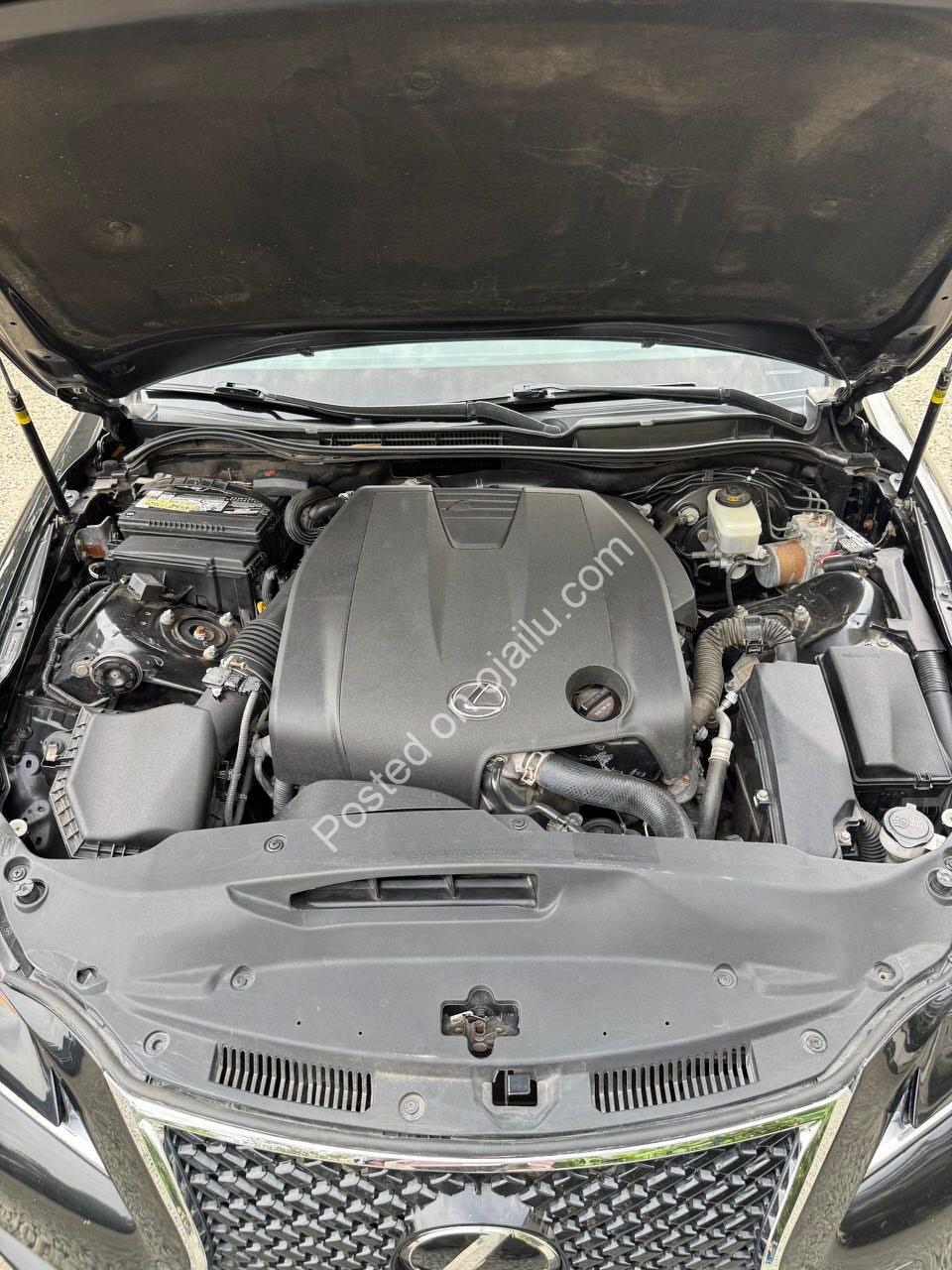 2015 Lexus IS250 AWD: Unmatched Luxury, 21M Naira