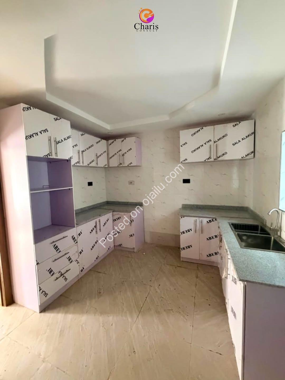 Elegant 4-Bedroom Duplex with BQ in Agodi GRA