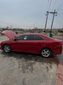 2013 Toyota Camry: Accident-Free & Ready for Lagos